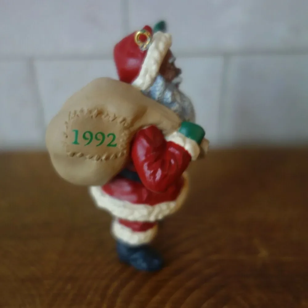 NEW Vintage 1992 Hallmark Keepsake Ornament Cheerful Santa African American